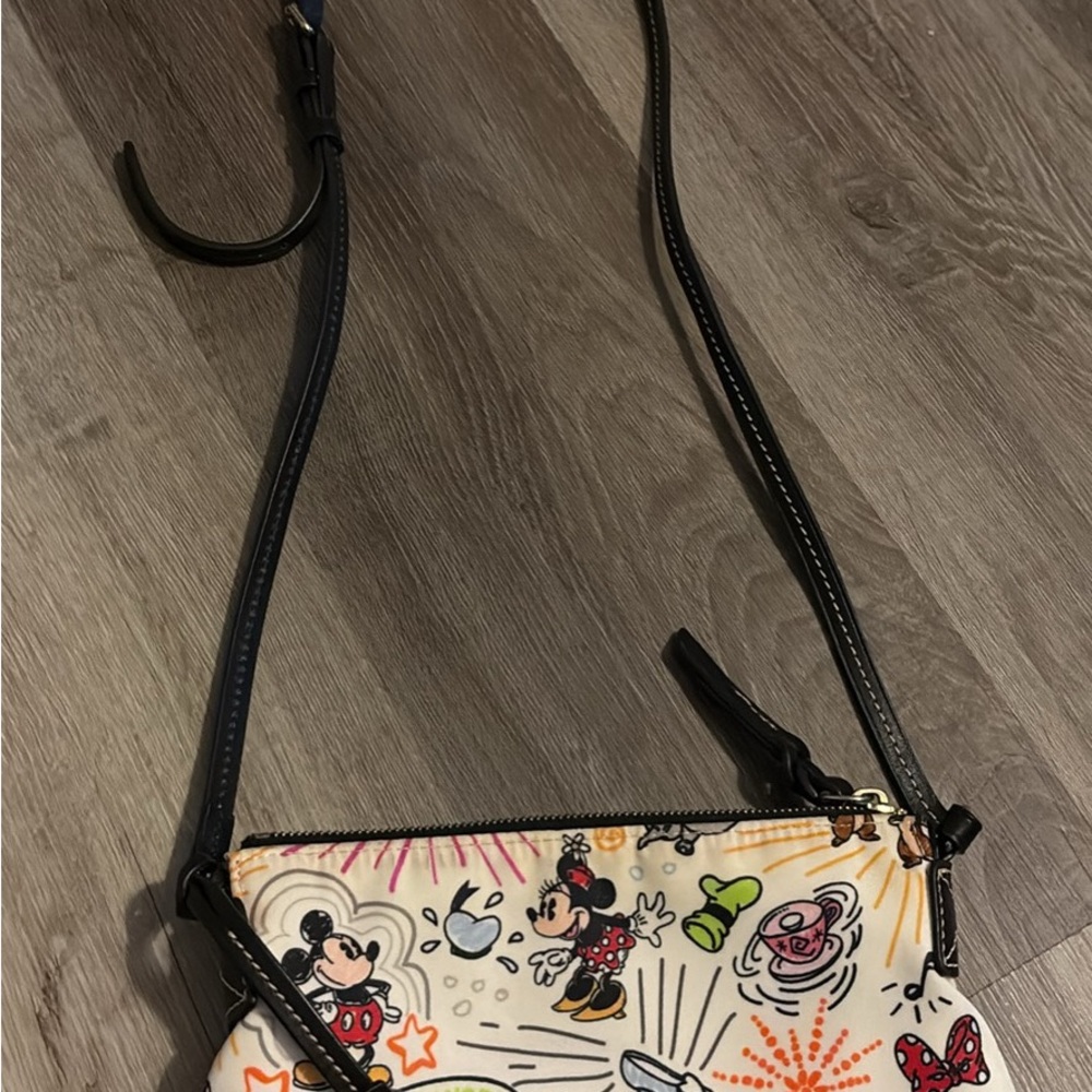 Disney Crossbody Bag with Mickey and Minnie - Cream and Black